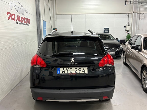 Peugeot 2008 6 of 17