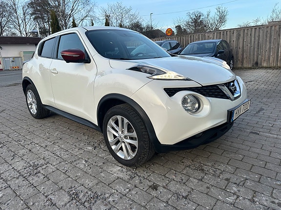 Nissan Juke 2 of 5