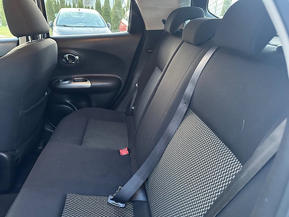 Nissan Juke 9 of 15