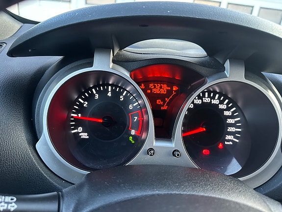 Nissan Juke 11 of 15