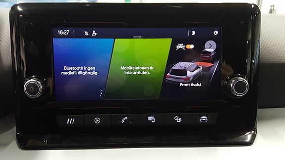 Seat Arona 15 of 23