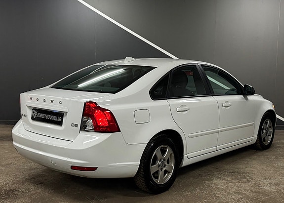 Volvo S40 6 of 18