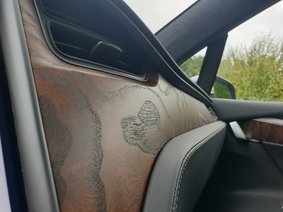 Tesla Model X 5 of 5
