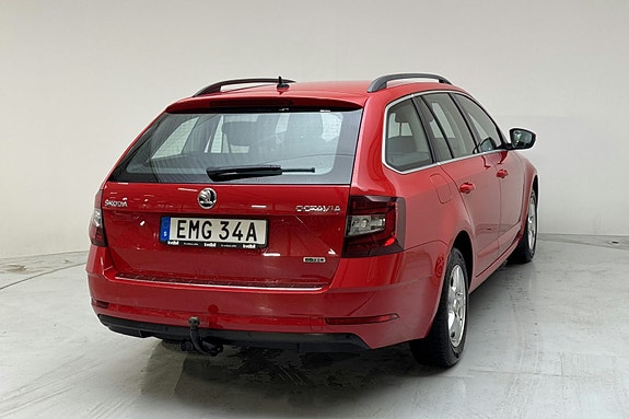Skoda Octavia 3 of 5