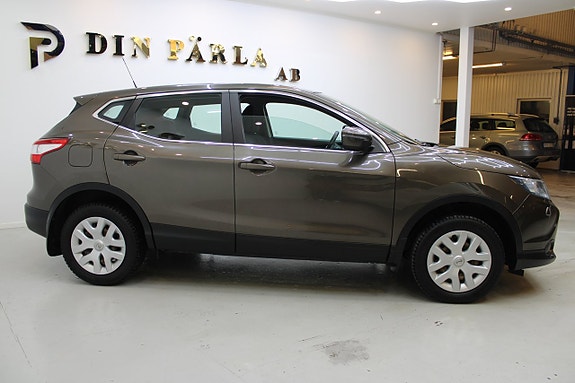 Nissan Qashqai 4 of 5