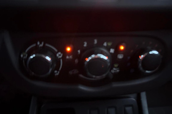 Dacia Duster 7 of 9