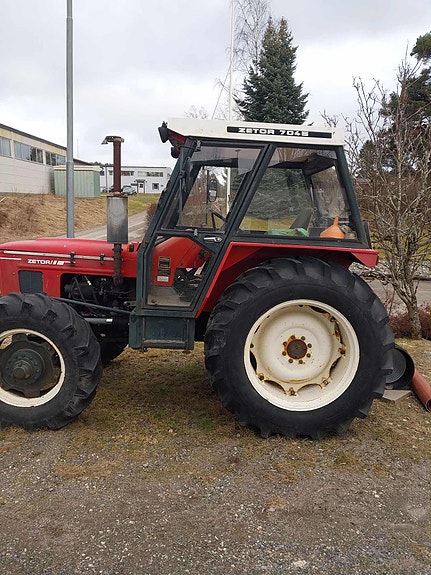 Zetor 7045 3 of 4