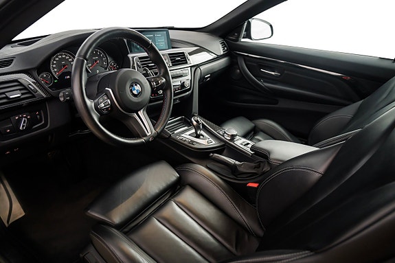 BMW M4 13 of 24