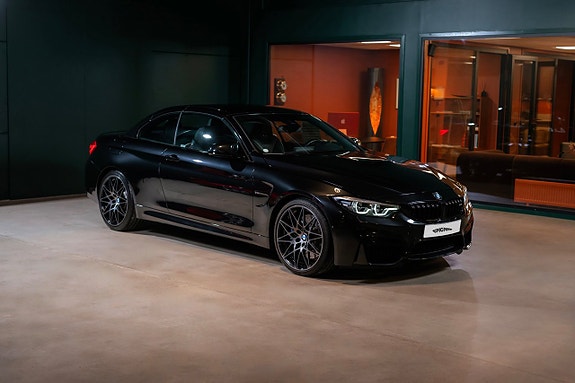 BMW M4 5 of 5
