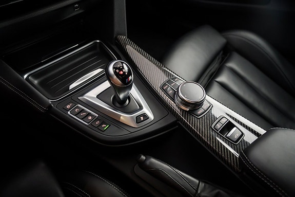 BMW M4 18 of 24