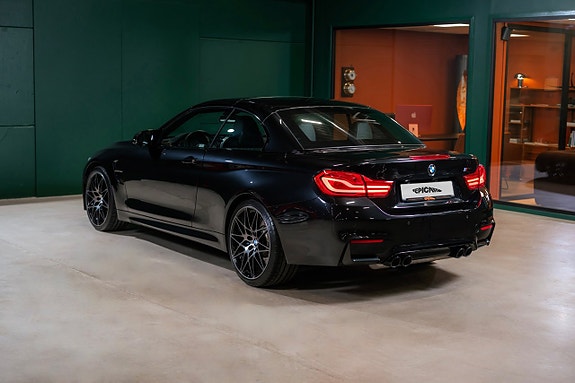 BMW M4 6 of 24