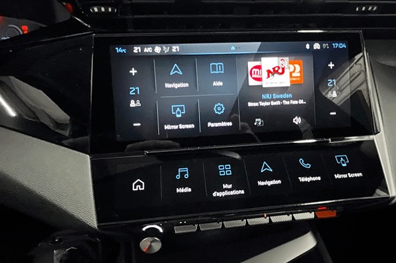 Peugeot 308 8 of 9