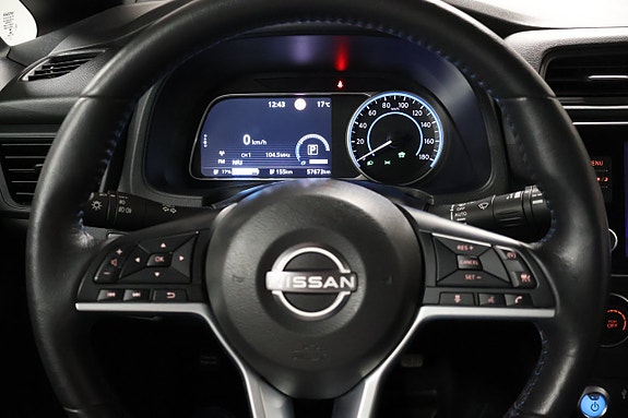 Nissan Leaf 7 of 11