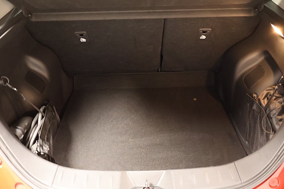 Nissan Leaf 10 of 11