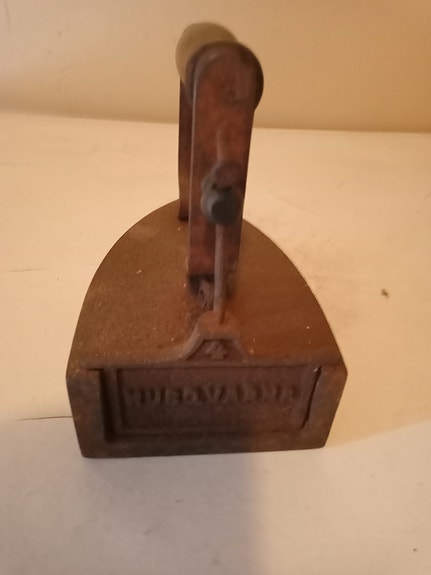 Product image 1 of 2