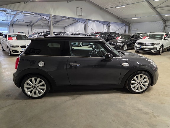 MINI Cooper S 3 of 11