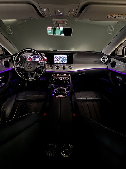Mercedes-Benz E200 17 of 17