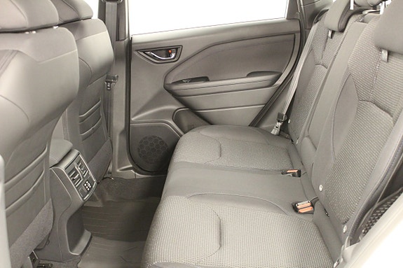 Subaru Forester 3 of 5