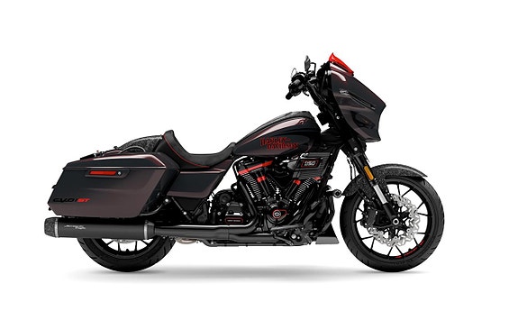 Harley-Davidson Street Glide CVO ST Förhands boka din idag!