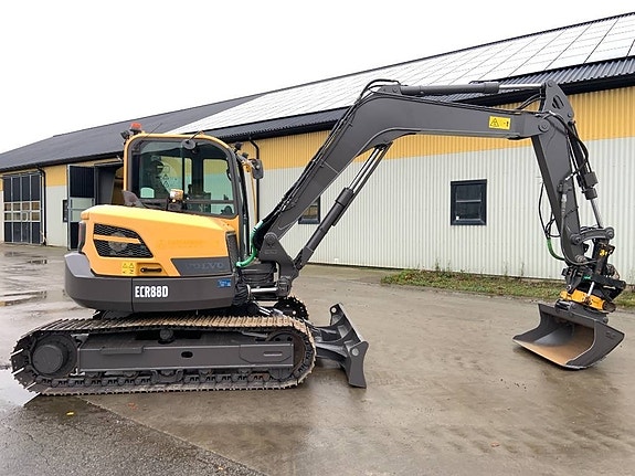 Volvo ECR88D grävmaskin, rototilt, c-smörj, stållarv