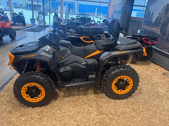 Can-Am Outlander Max XT-P 1000R T3B ABS SAS " Plog kampanj "  " 2 of 8
