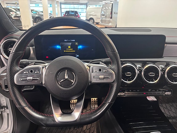 Mercedes-Benz CLA200 d 14 of 25