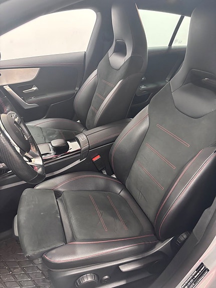 Mercedes-Benz CLA200 d 13 of 25