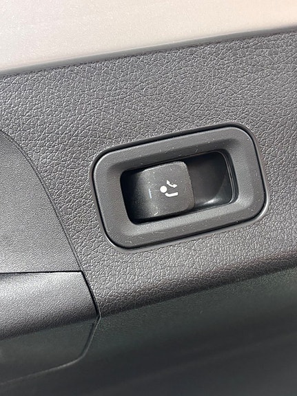 Mercedes-Benz CLA200 d 24 of 25
