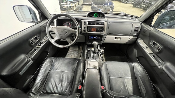 Mitsubishi Pajero Sport 13 of 15