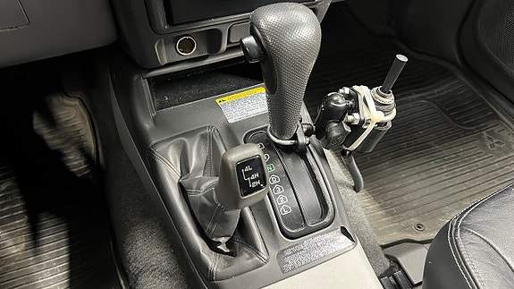 Mitsubishi Pajero Sport 15 of 15