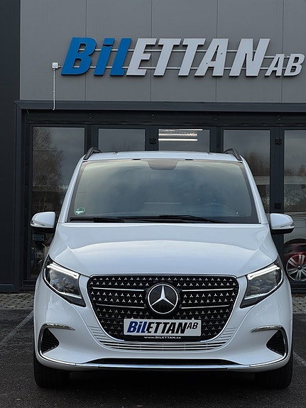 Mercedes-Benz Vito 108 2 of 5