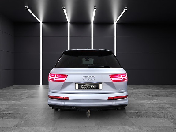 Audi Q7 5 of 5