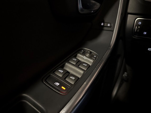 Volvo V60 17 of 21