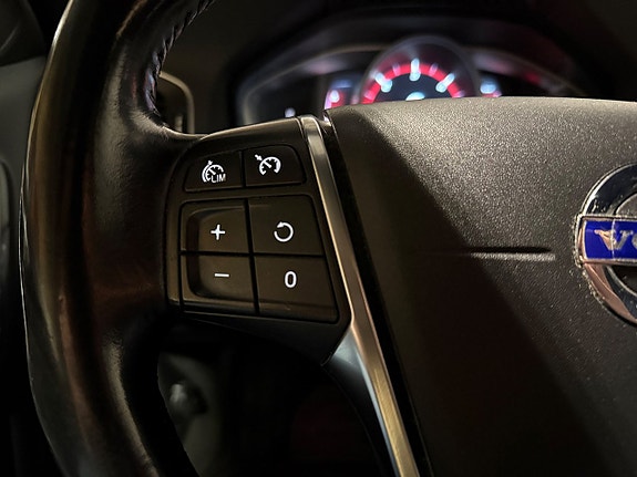 Volvo V60 9 of 21