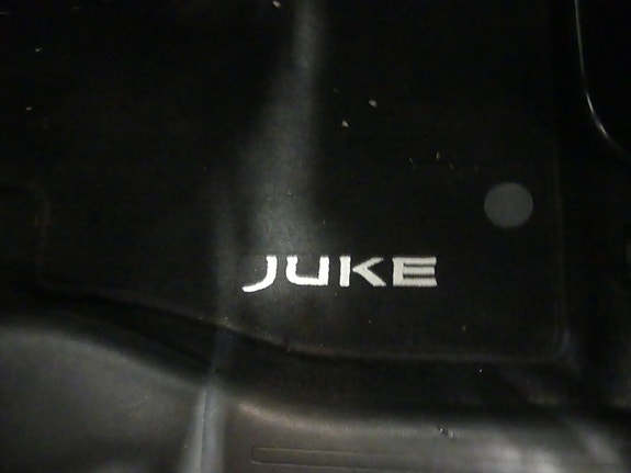 Nissan Juke 7 of 9