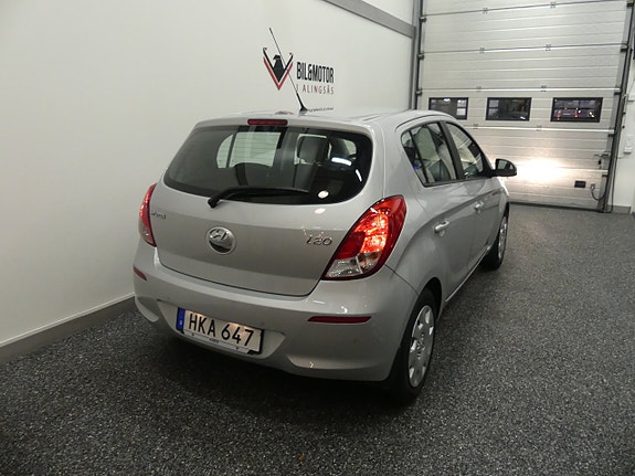 Hyundai i20 4 of 5