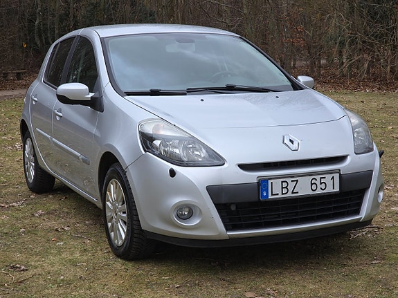 Renault Clio 7 of 24