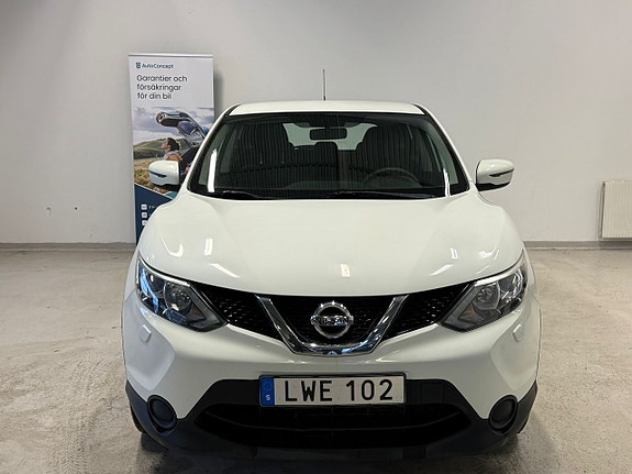 Nissan Qashqai 2 of 5