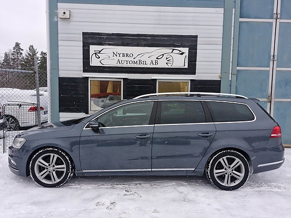 Volkswagen Passat 14 of 16