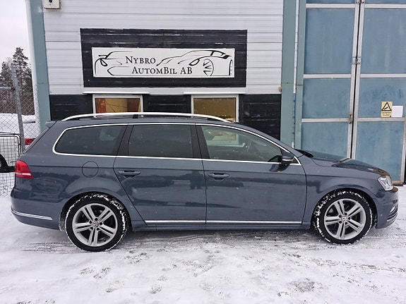 Volkswagen Passat 2 of 5