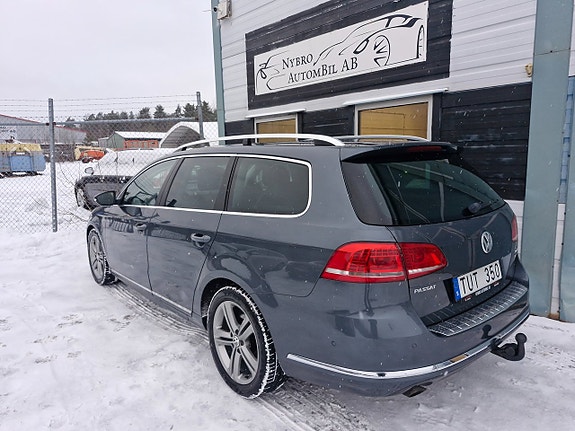 Volkswagen Passat 15 of 16