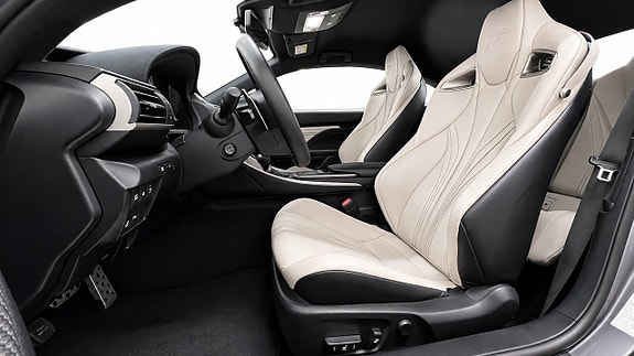 Lexus RC-F 11 of 27