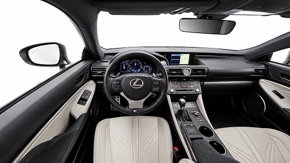 Lexus RC-F 8 of 27