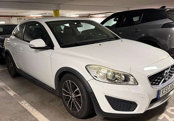 Volvo C30 3 of 4