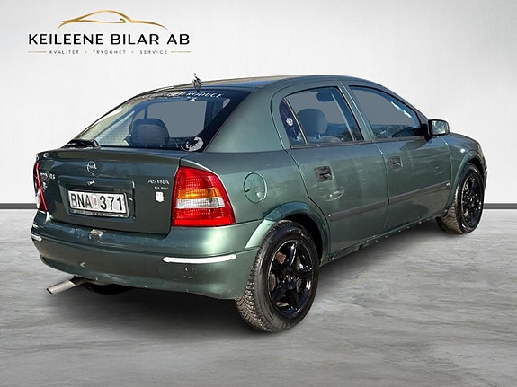 Opel Astra 8 of 21