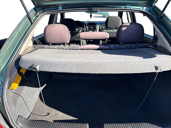 Opel Astra 18 of 21