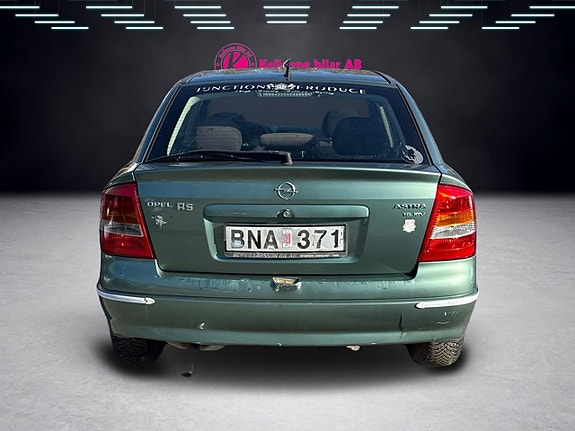 Opel Astra 6 of 21