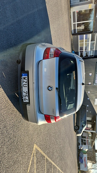 BMW 118i 5 of 5