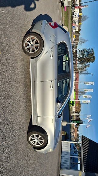 BMW 118i 3 of 5