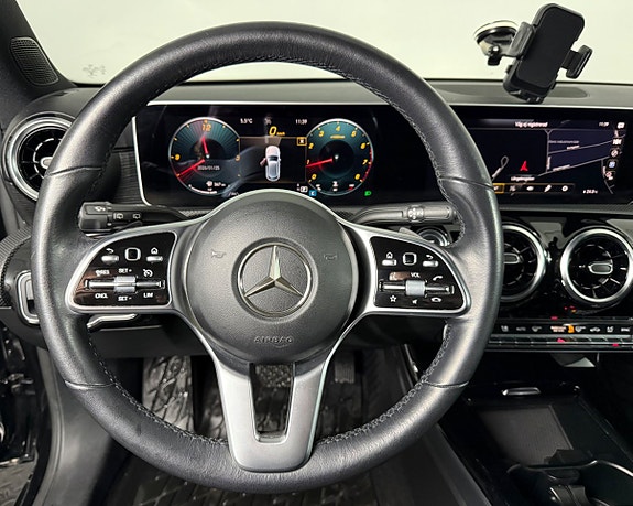 Mercedes-Benz A180 12 of 22